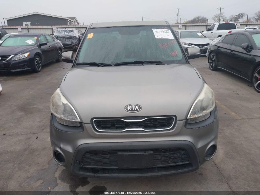 2012 Kia Soul + VIN: KNDJT2A60C7437437 Lot: 43977348
