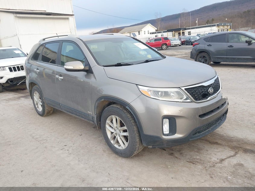 5XYKTDA6XFG614597 2015 Kia Sorento Lx auction photo 1