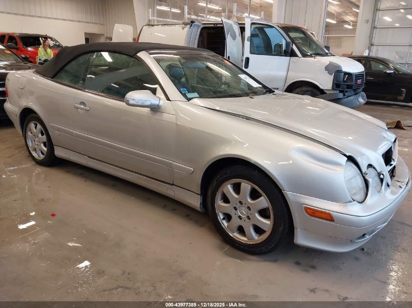 2000 Mercedes-Benz Clk 320 VIN: WDBLK65GXYT044242 Lot: 43977389