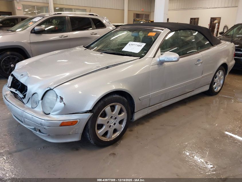 2000 Mercedes-Benz Clk 320 VIN: WDBLK65GXYT044242 Lot: 43977389