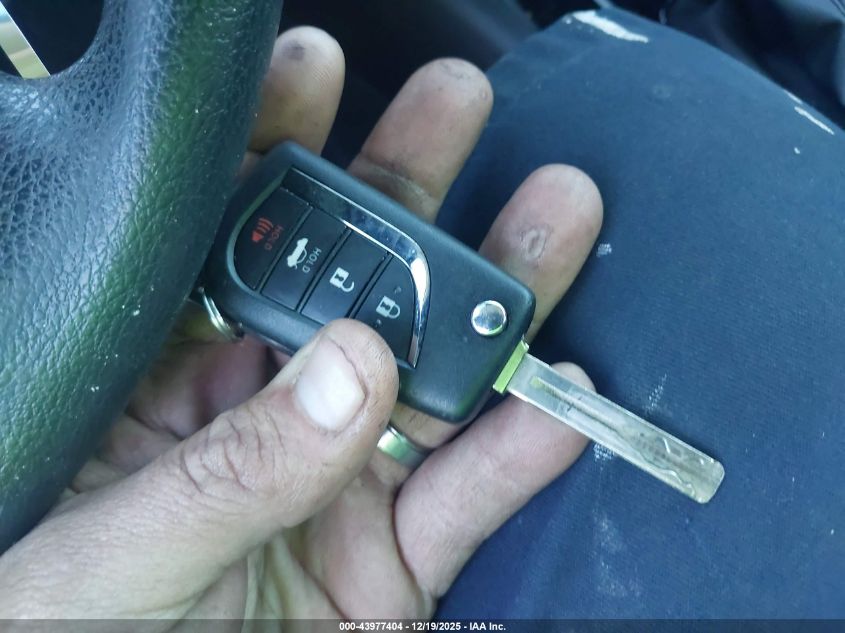 2021 Toyota Corolla Le VIN: 5YFEPMAE5MP217025 Lot: 43977404