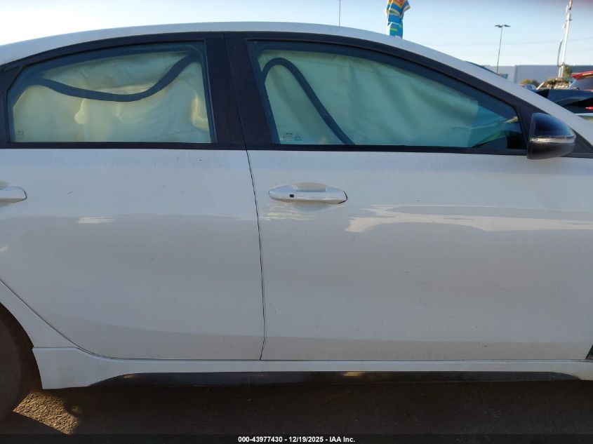 2020 Kia Forte Gt-Line VIN: 3KPF34AD4LE138906 Lot: 43977430