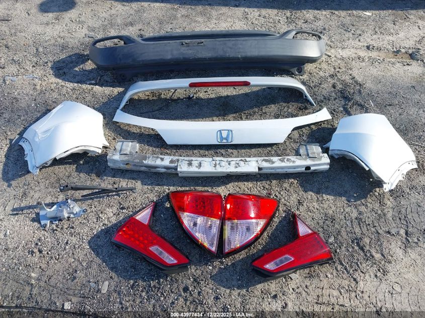 2018 Honda Hr-V Lx VIN: 3CZRU5H32JM718553 Lot: 43977434