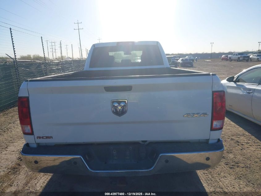 2018 Ram 2500 Tradesman 4X4 8' Box VIN: 3C6UR5HL8JG275400 Lot: 43977480