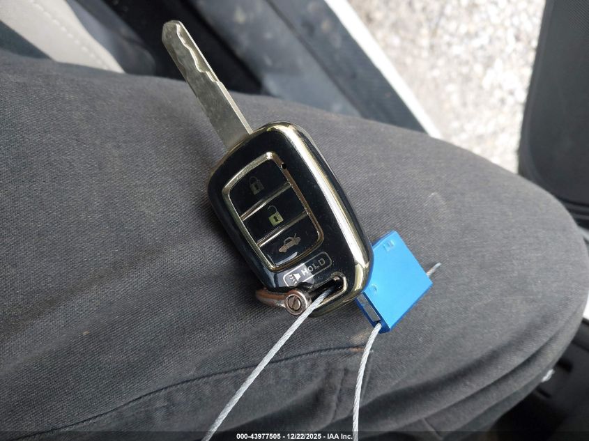 2017 Honda Civic Lx VIN: 19XFC2F55HE050153 Lot: 43977505