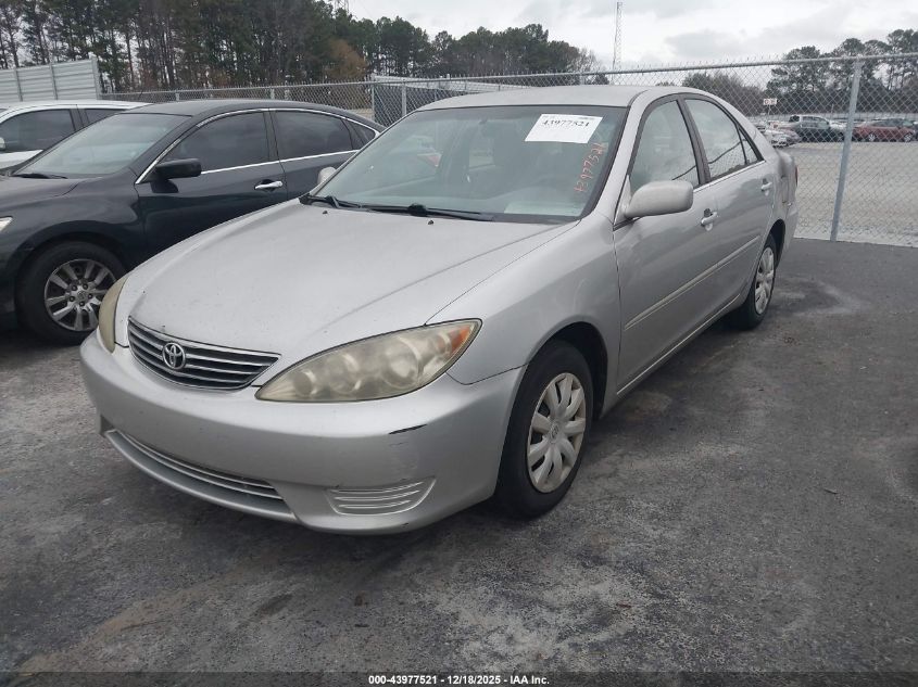 2005 Toyota Camry Le VIN: 4T1BE32K55U03417 Lot: 43977521