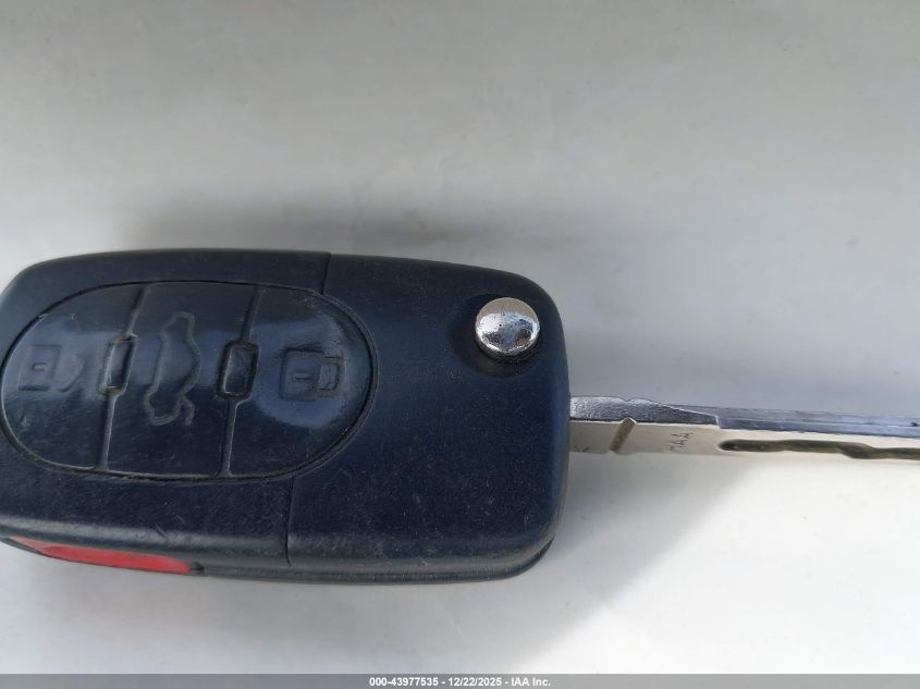 2000 Volkswagen Golf Gls VIN: WVWGA21JXYW515482 Lot: 43977535