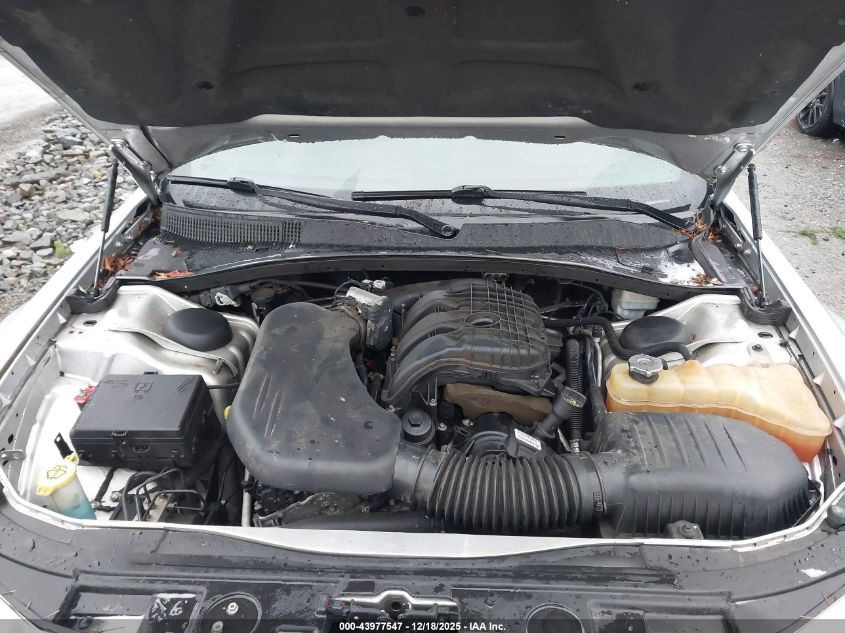 2012 Chrysler 300 S V6 VIN: 2C3CCABGXCH160931 Lot: 43977547