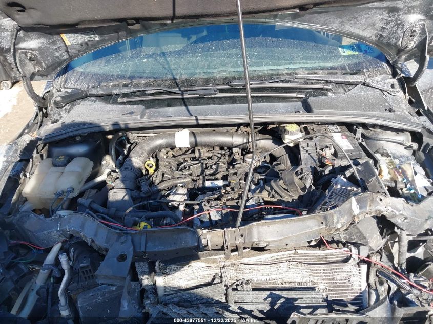 2018 Ford Focus Se VIN: 1FADP3FE1JL221694 Lot: 43977551