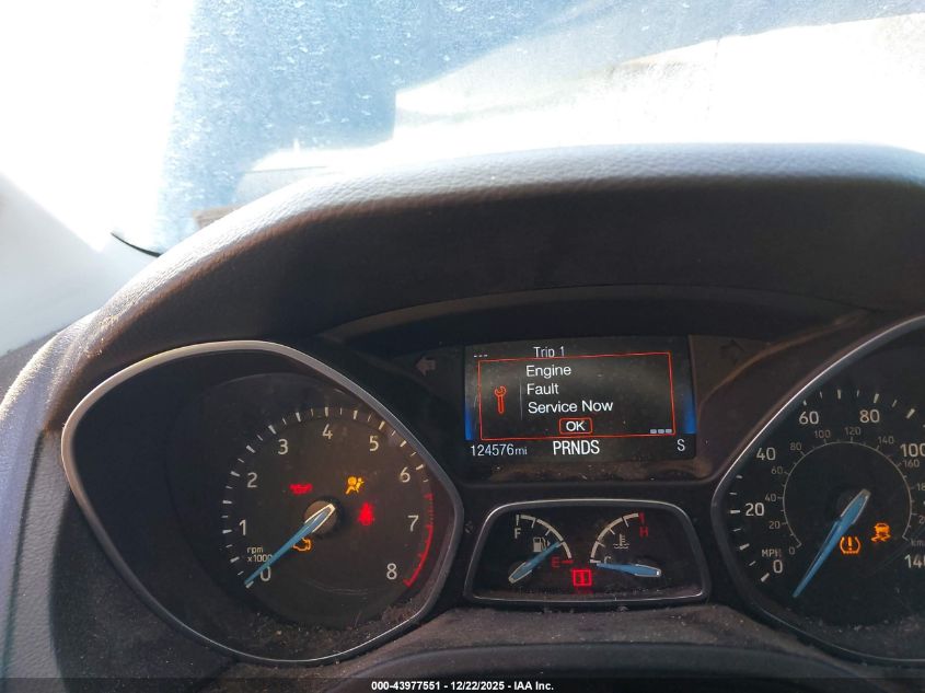 2018 Ford Focus Se VIN: 1FADP3FE1JL221694 Lot: 43977551