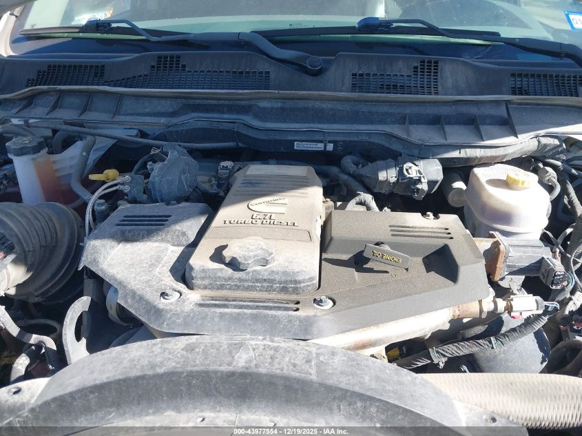 2018 Ram 2500 Tradesman 4X4 8' Box VIN: 3C6UR5HL5JG418027 Lot: 43977554