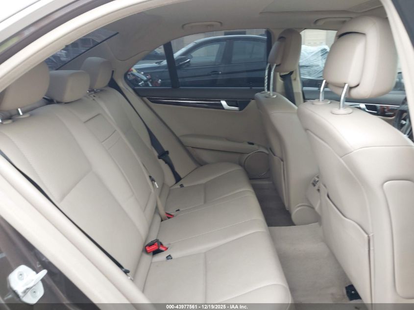 2014 Mercedes-Benz C-Class C 250 Sport VIN: WDDGF4HB6EA950381 Lot: 43977561