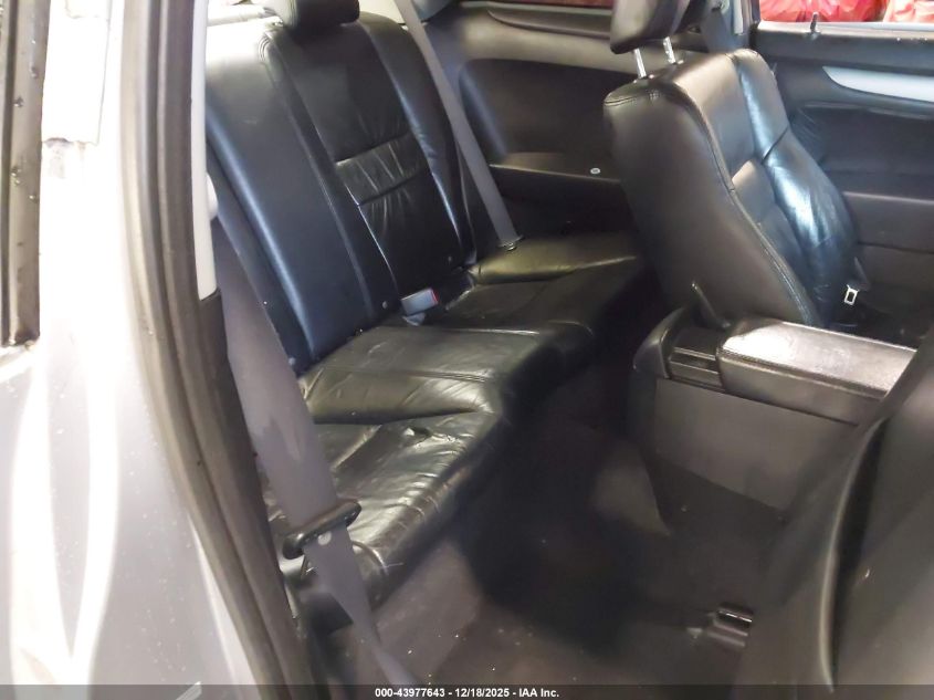 2003 Honda Accord 2.4 Ex VIN: 1HGCM72683A013946 Lot: 43977643