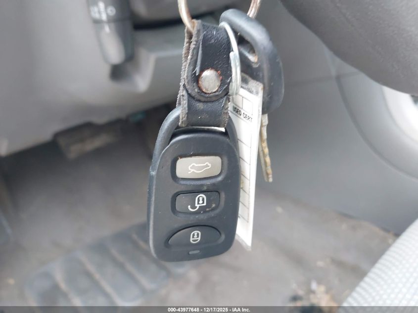 2011 Chevrolet Malibu Ls VIN: 1G1ZB5E1XBF250063 Lot: 43977648