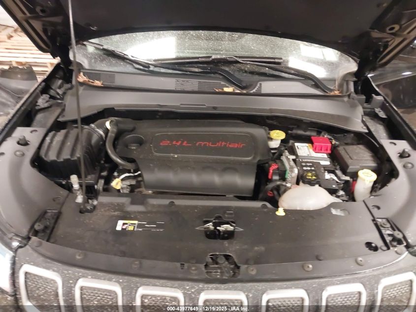 2022 Jeep Compass Latitude 4X4 VIN: 3C4NJDBB4NT135016 Lot: 43977649