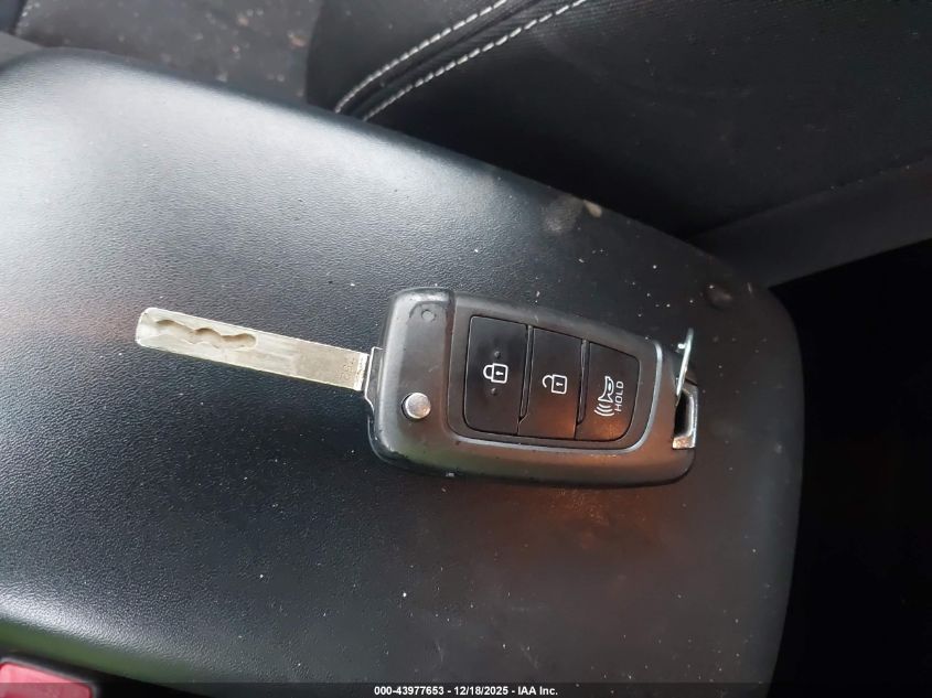 2021 Hyundai Venue Sel VIN: KMHRC8A32MU118938 Lot: 43977653