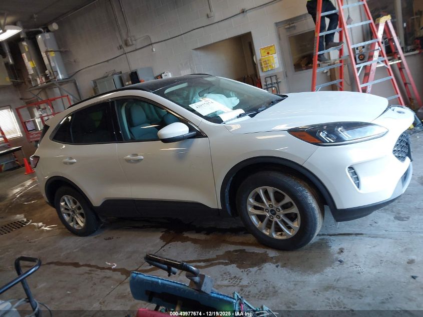 2020 Ford Escape Se VIN: 1FMCU9G65LUA96619 Lot: 43977674