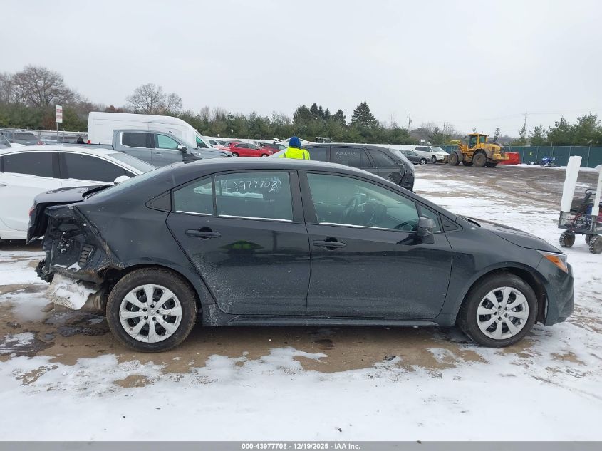 2022 Toyota Corolla Le VIN: 5YFEPMAE4NP373977 Lot: 43977708