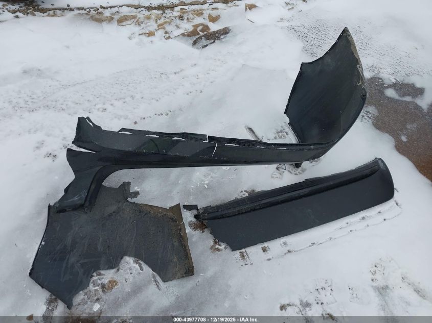 2022 Toyota Corolla Le VIN: 5YFEPMAE4NP373977 Lot: 43977708