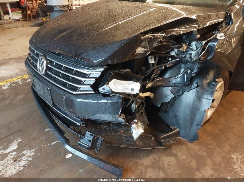 2018 Volkswagen Passat 2.0T Se VIN: 1VWBA7A38JC028813 Lot: 43977727