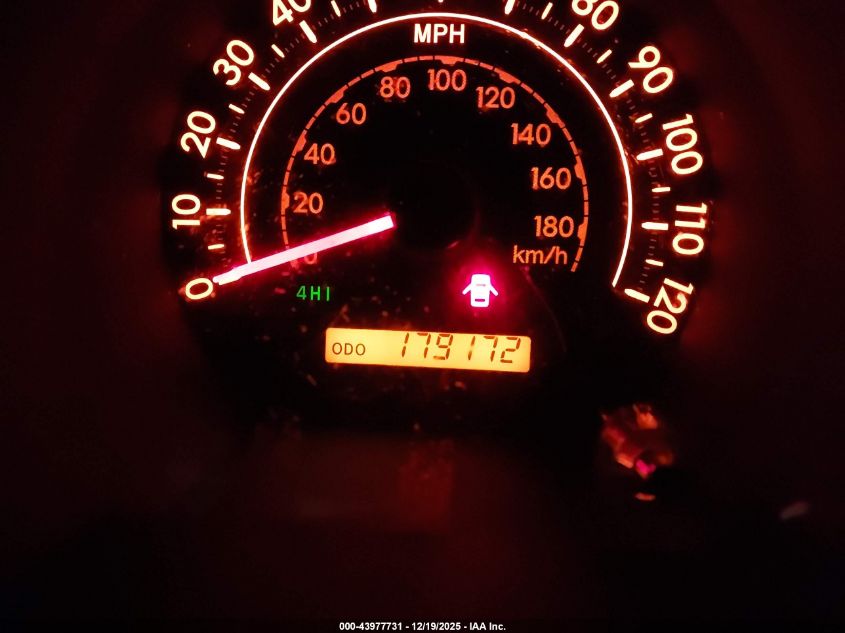 2010 Toyota Tundra Grade 5.7L V8 VIN: 5TFUW5F15AX152376 Lot: 43977731