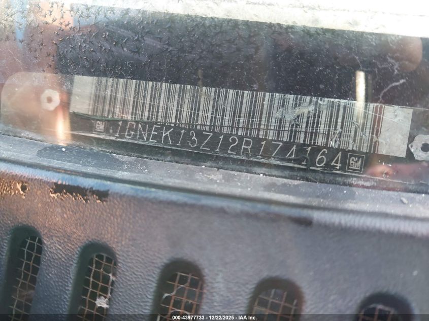 2002 Chevrolet Tahoe Z71 VIN: 1GNEK13Z12R174164 Lot: 43977733