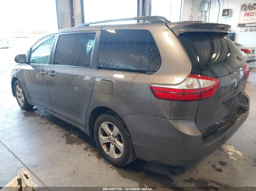 2015 Toyota Sienna Le 8 Passenger