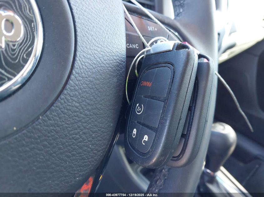 2021 Jeep Cherokee Altitude Fwd VIN: 1C4PJLLB7MD235942 Lot: 43977754