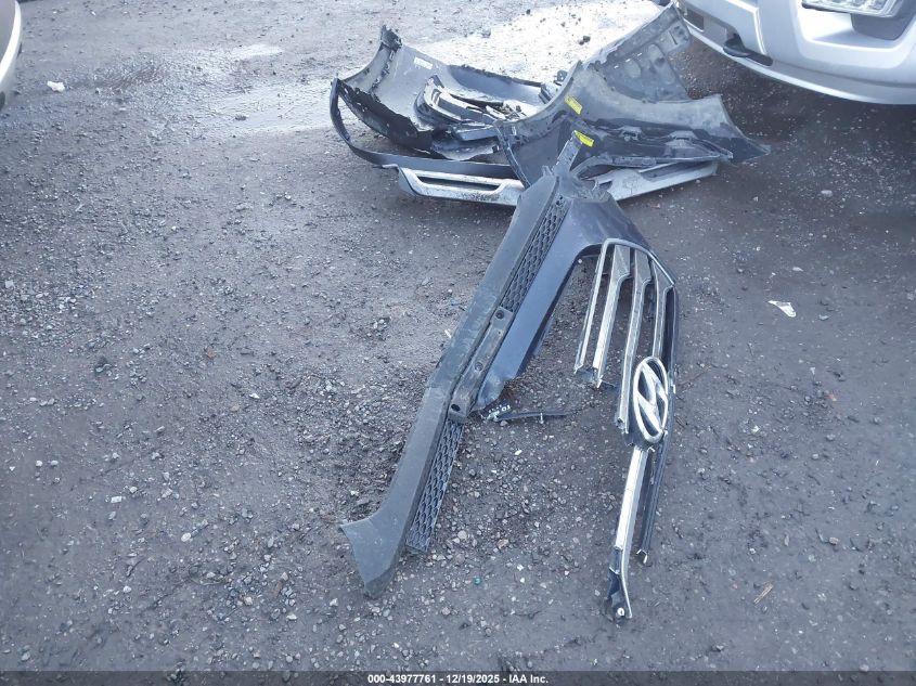 2016 Hyundai Santa Fe Sport 2.4L VIN: 5XYZTDLB6GG321984 Lot: 43977761