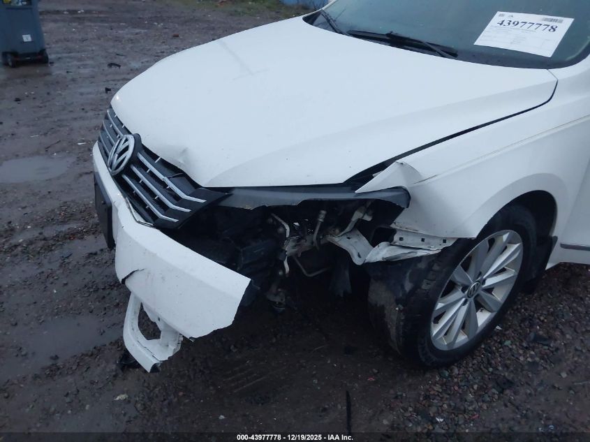 2013 Volkswagen Passat 2.5L Sel VIN: 1VWCH7A36DC003669 Lot: 43977778