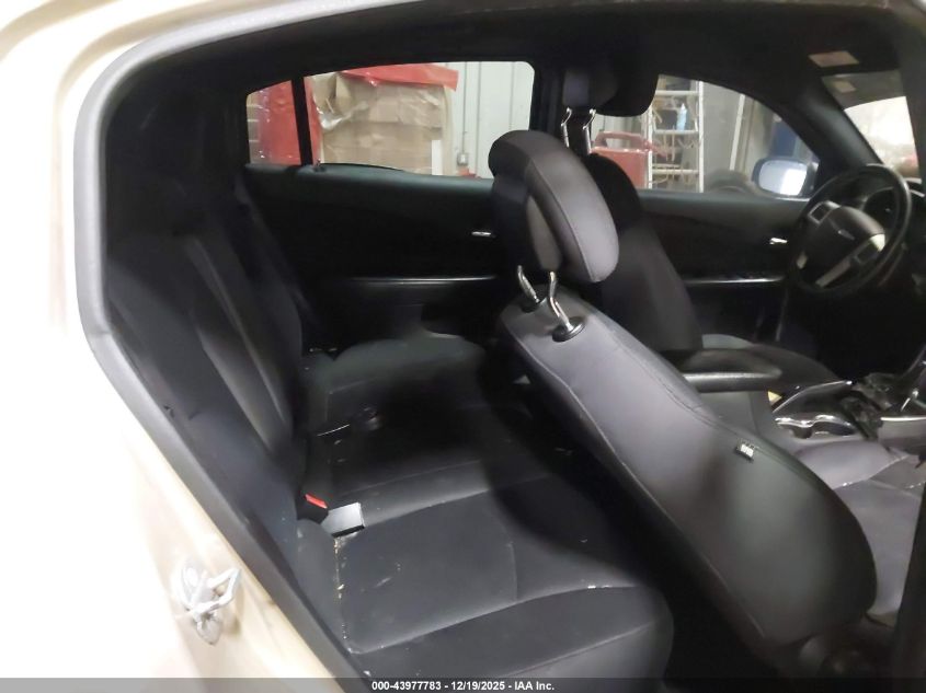 2014 Chrysler 200 Touring VIN: 1C3CCBBB0EN172400 Lot: 43977783