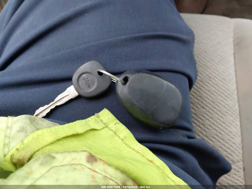 2007 Chevrolet Tahoe Ls VIN: 1GNFC13097R412532 Lot: 43977809