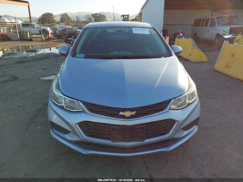 2018 Chevrolet Cruze Ls Manual VIN: 1G1BB5SM3J7132137 Lot: 43977819