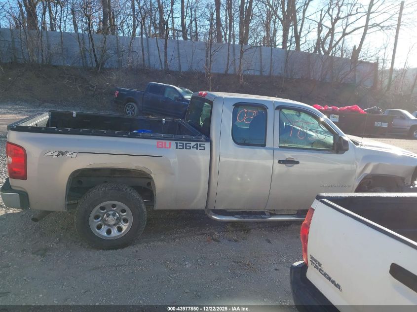 2009 Chevrolet Silverado 1500 Work Truck VIN: 1GCEK19C59Z133638 Lot: 43977850