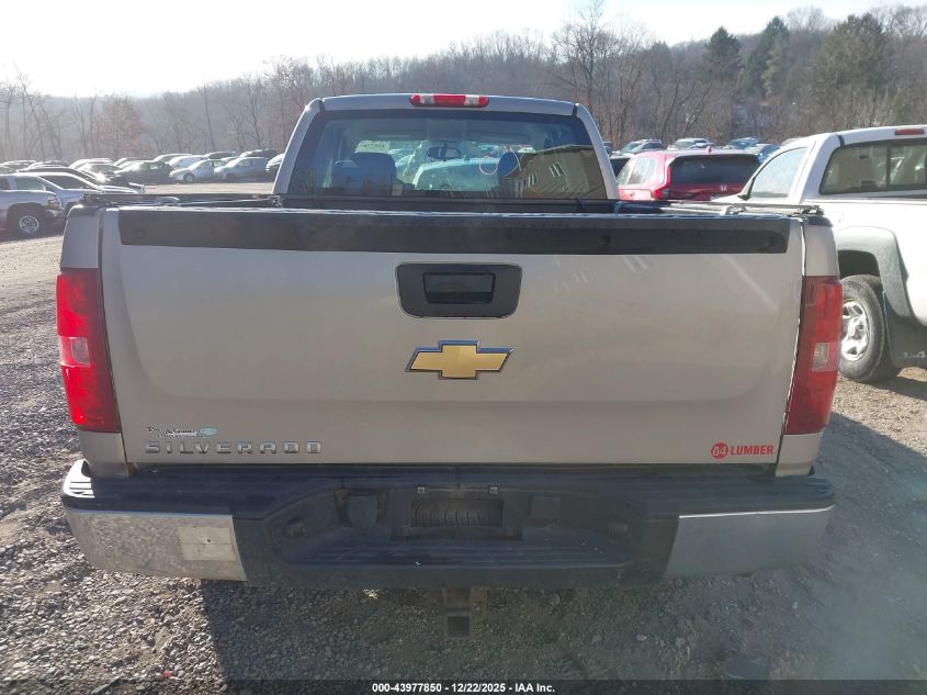2009 Chevrolet Silverado 1500 Work Truck VIN: 1GCEK19C59Z133638 Lot: 43977850