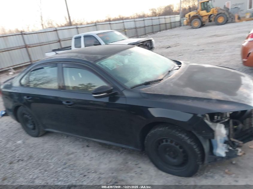 2015 Volkswagen Passat 1.8T S VIN: 1VWAT7A39FC076186 Lot: 43977859