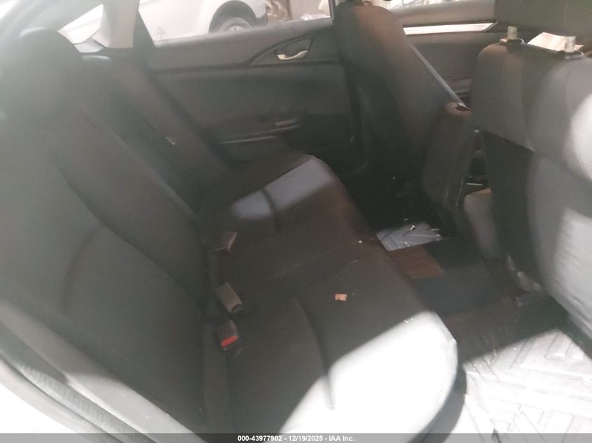 2018 Honda Civic Lx VIN: 2HGFC2F5XJH542687 Lot: 43977902