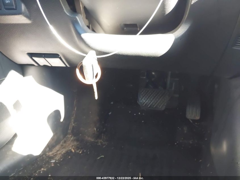 2017 Nissan Sentra S VIN: 3N1AB7AP3HL641695 Lot: 43977932