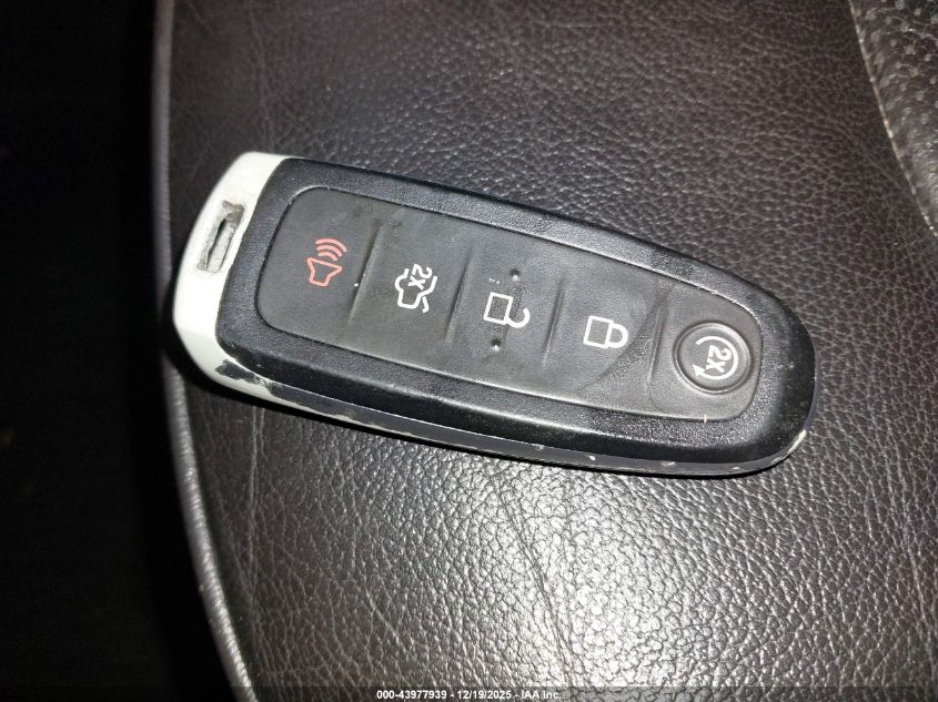 2015 Lincoln Mkx VIN: 2LMDJ8JK1FBL25339 Lot: 43977939