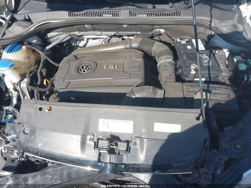 2016 Volkswagen Jetta 1.8T Sel VIN: 3VWL17AJ7GM205636 Lot: 43977973