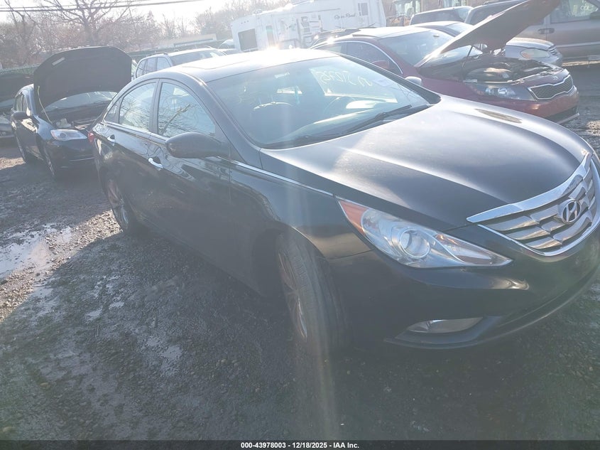 2011 HYUNDAI SONATA SE