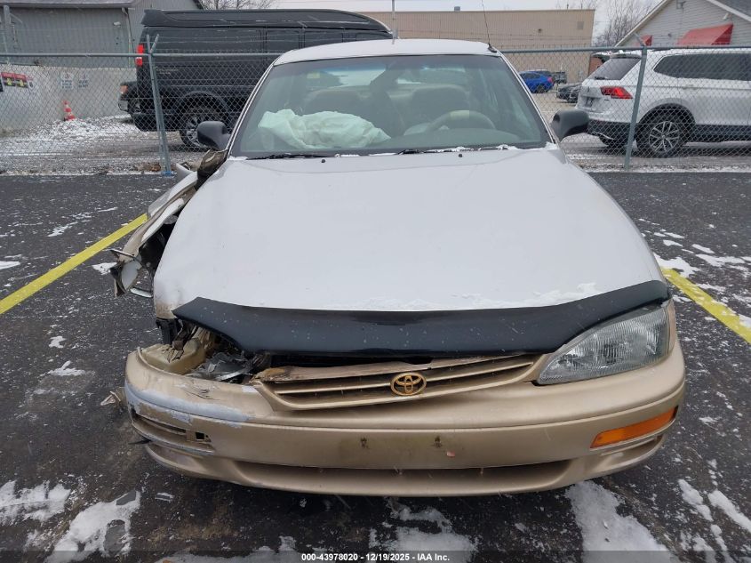 1996 Toyota Camry Dx/Le/Xle VIN: 4T1BG12K4TU817070 Lot: 43978020