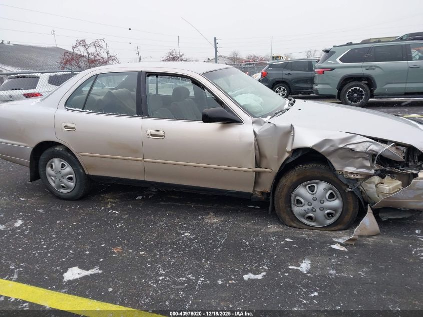 1996 Toyota Camry Dx/Le/Xle VIN: 4T1BG12K4TU817070 Lot: 43978020