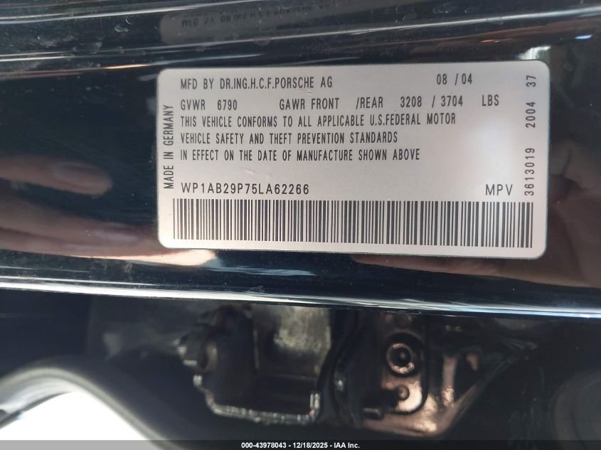 2005 Porsche Cayenne S VIN: WP1AB29P75LA62266 Lot: 43978043