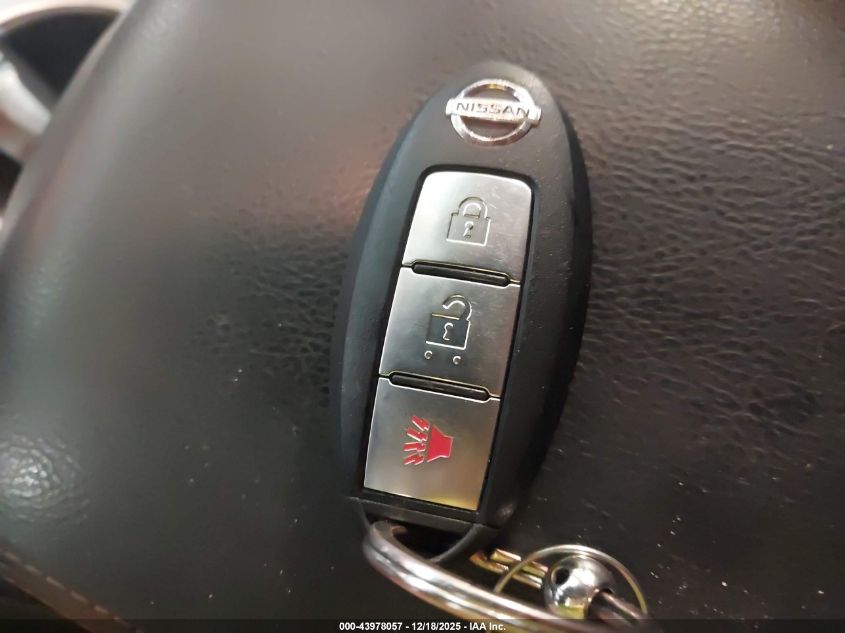 2013 Nissan Rogue Sv W/Sl Pkg VIN: JN8AS5MV9DW647697 Lot: 43978057