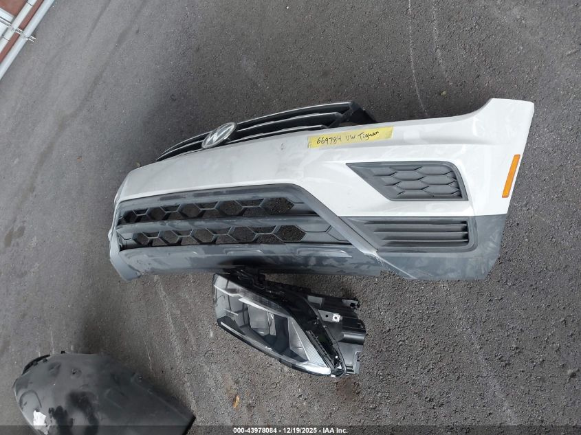 2021 Volkswagen Tiguan 2.0T Se/2.0T Se R-Line Black/2.0T Sel VIN: 3VV3B7AXXMM000572 Lot: 43978084