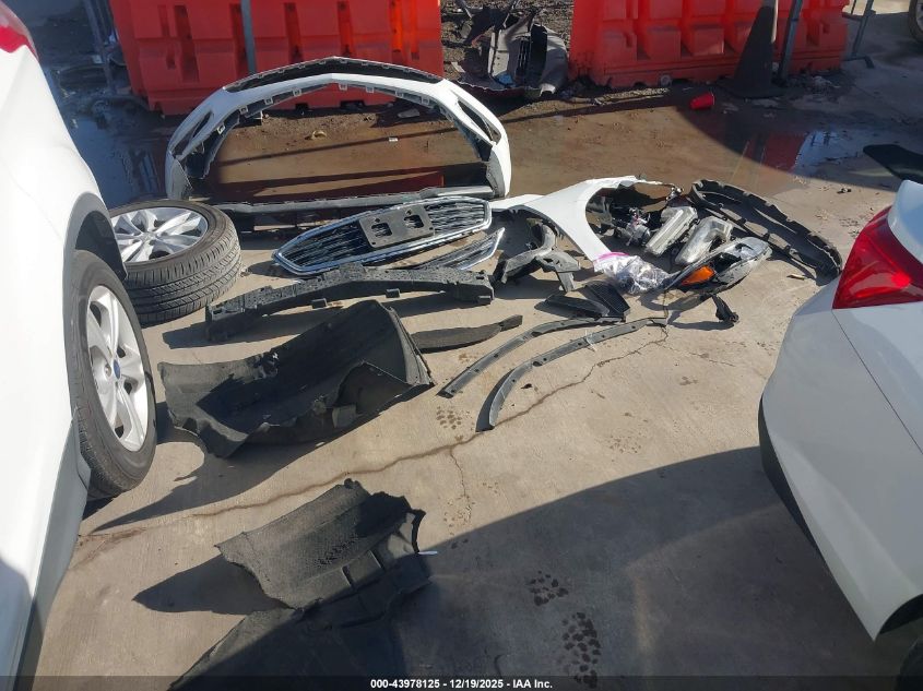 2017 Chevrolet Malibu 1Lt VIN: 1G1ZE5ST9HF258449 Lot: 43978125