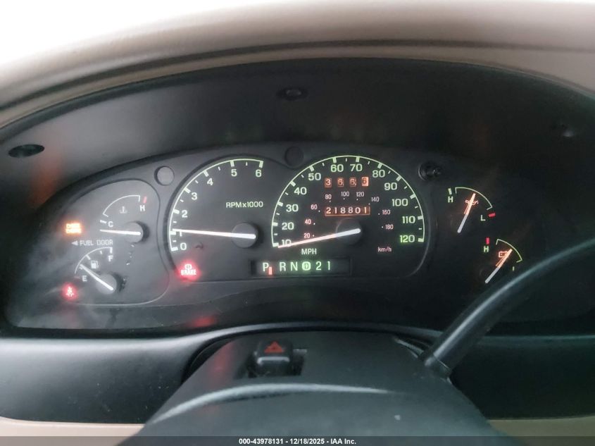 1998 Ford Explorer Eddie Bauer/Limited/Xl/Xlt VIN: 1FMZU34E8WUA03020 Lot: 43978131