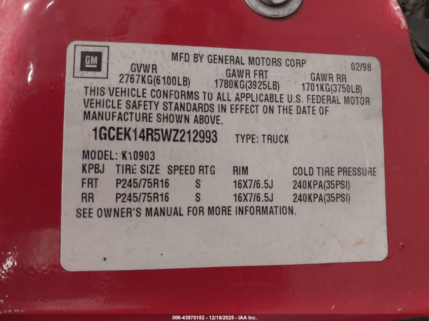 1998 Chevrolet K1500 Fleetside VIN: 1GCEK14R5WZ212993 Lot: 43978152