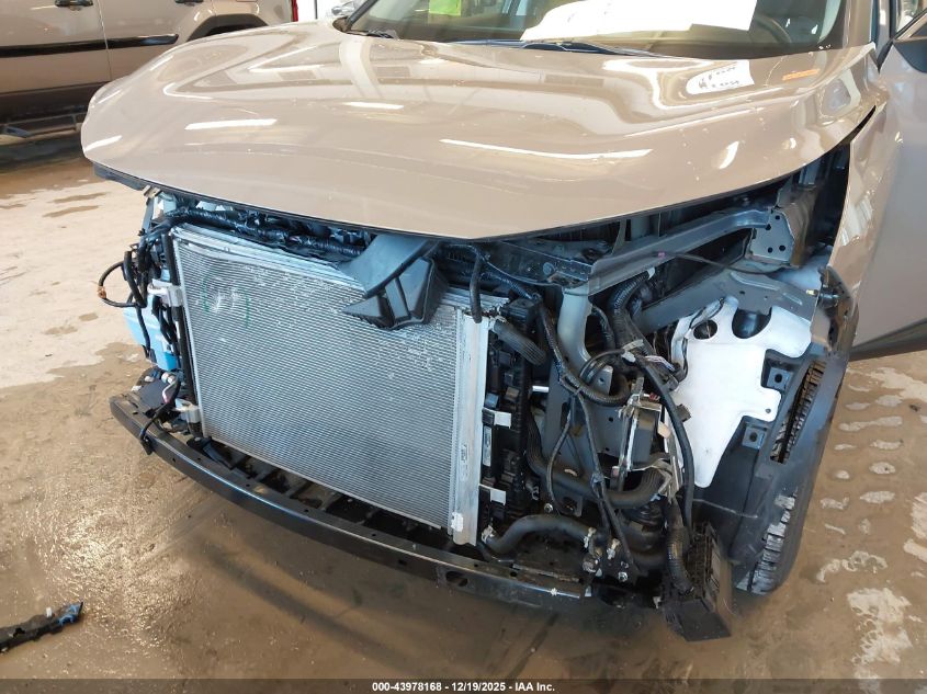 2024 Nissan Rogue Sv Intelligent Awd VIN: 5N1BT3BB9RC717228 Lot: 43978168